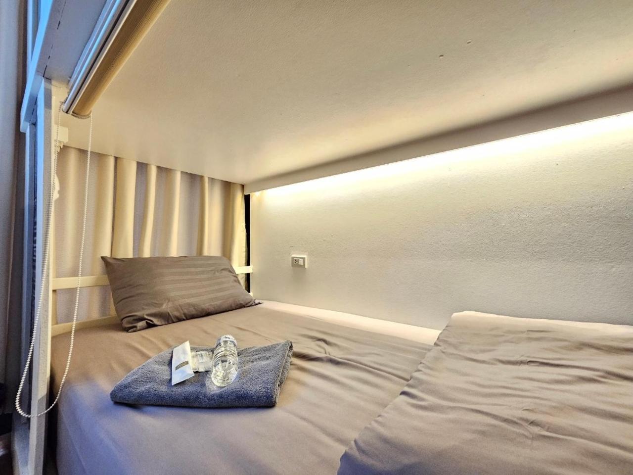 Shade House - Phuket Downtown Hostel Kamer foto
