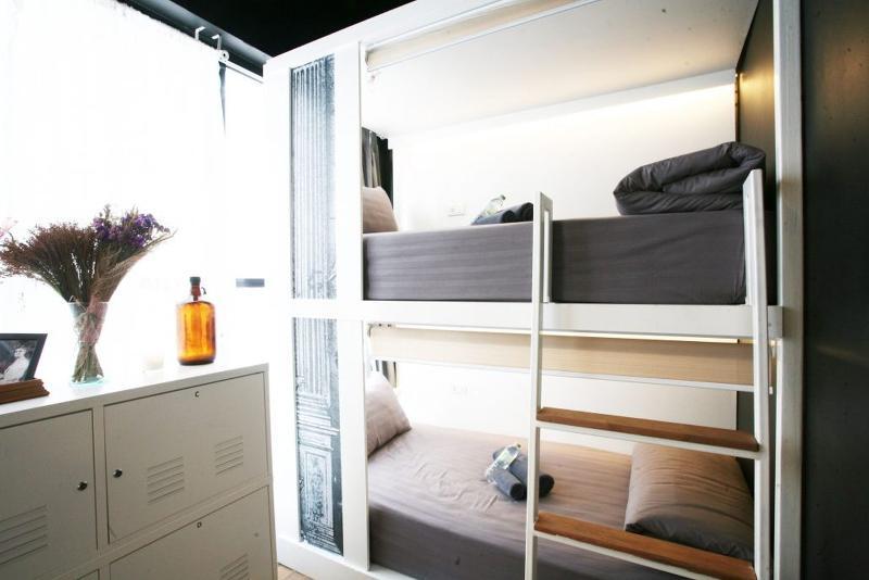Shade House - Phuket Downtown Hostel Buitenkant foto